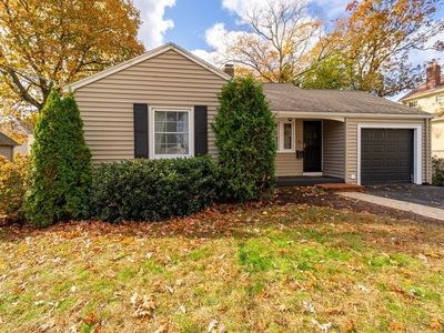 64 Oak Rd, Norwood, MA, 02062