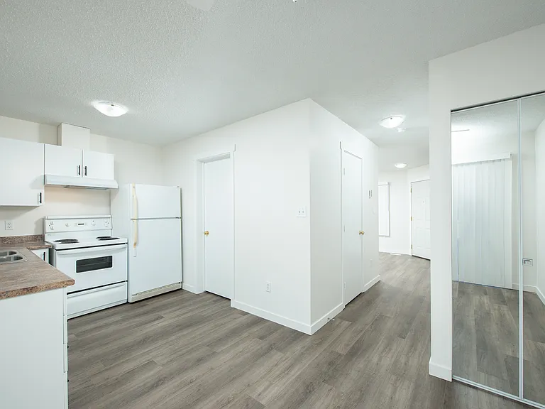 610 King St — Photo 19