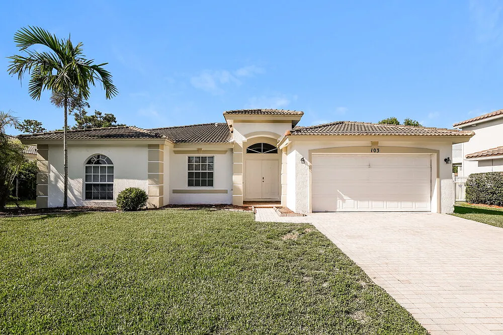 3 bed, 2.0 bath, 2023 sqft, $2,985 — Photo 1