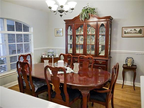 5th image of 7340 Millbrook Oaks Dr