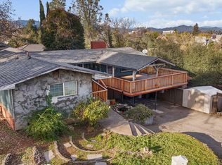 2233 Vista Ave, Redding, CA 96001