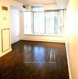 126 Simcoe St #606 — Photo 5