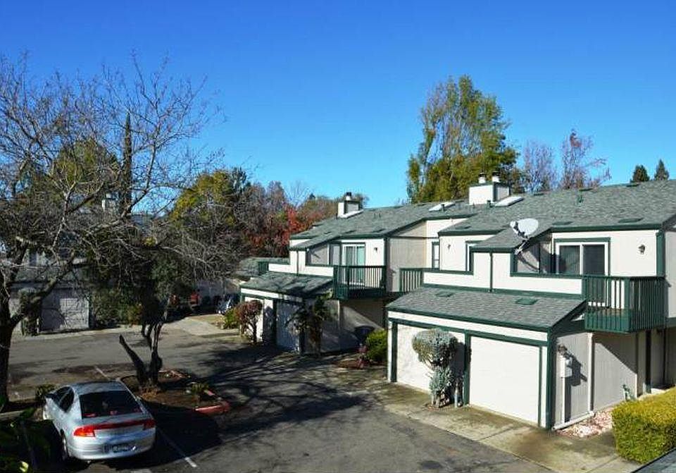 1st image of 299 Shasta Dr