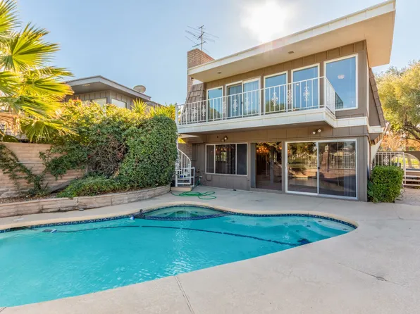 754 Vegas Valley Dr, Las Vegas, NV 89109