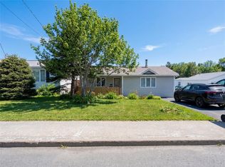 113 Commonwealth Avenue, Mount Pearl, NL A1N1X1