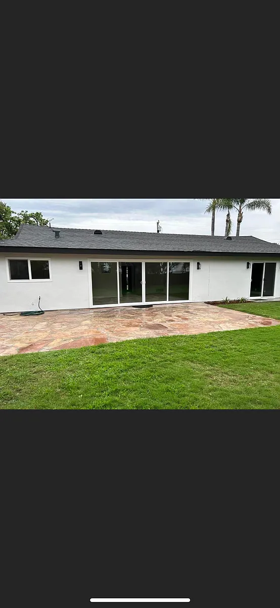 Building Photo - 1738 Dora Dr