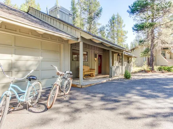 406 3rd Ave, Docena, AL 35060