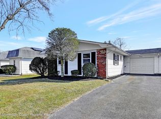 19 Blake Cir, Brick, NJ 08724