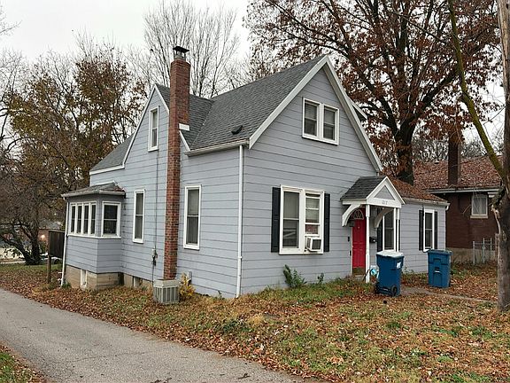 3rd image of 1217 W High St