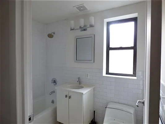 Rented by Property Link Mgmt, LLC | media 31