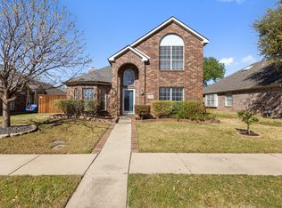1116 Courtney Ln, Lewisville, TX 75077