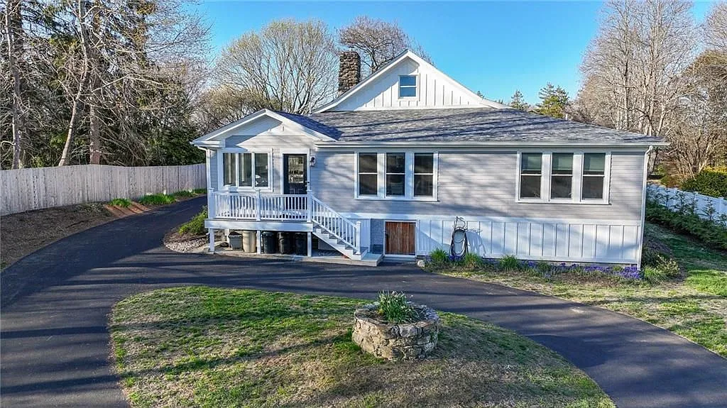 4 bed, 2.0 bath, 3250 sqft, $5,250 — Photo 3