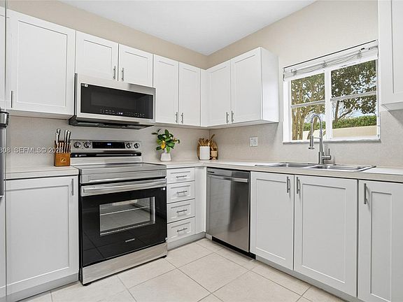 2nd image of 11338 NW 34th Pl #11338