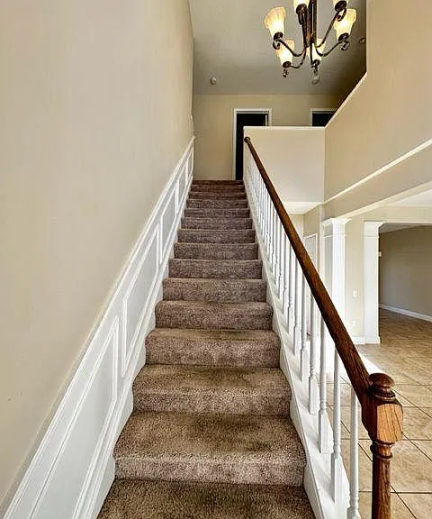 955 W Charing Cross Cir — Photo 15