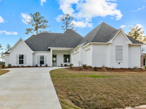 107 Charleston Ln, Madison, MS 39110