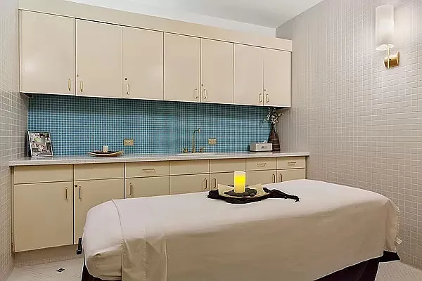 Rented by Luxury Habitat | media 40