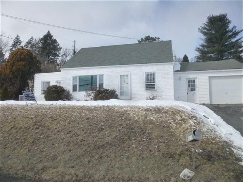 1066 W Leesport Rd, Leesport, PA 19533 Zillow