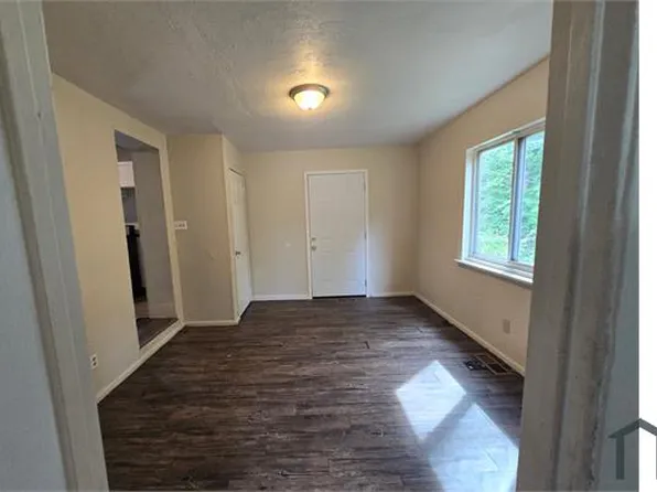 5337 Fletcher St, Saint Louis, MO 63136
