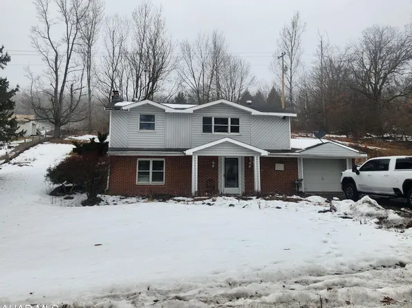 775 Brush Mountain Rd, Hollidaysburg, PA 16648