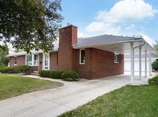 8231 Upton Ave S, Bloomington, MN 55431