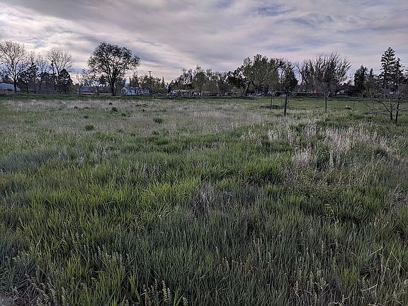 3rd image of 903 Liptrap St