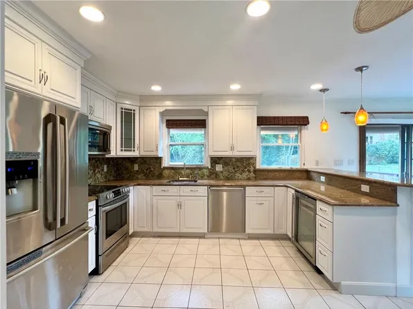 3 Seely Road, Chester, NY 10918