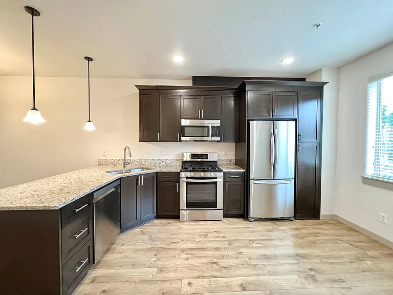 Edy Road Townhomes — Photo 12