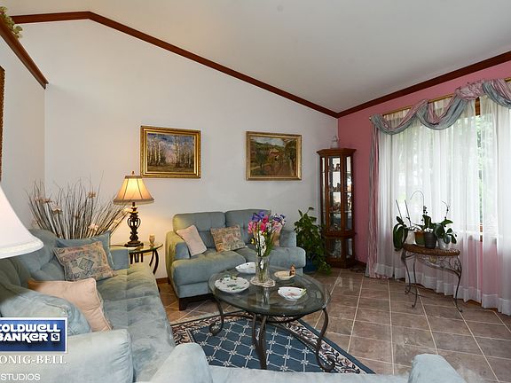 Living Room with Vaulted Ceiling