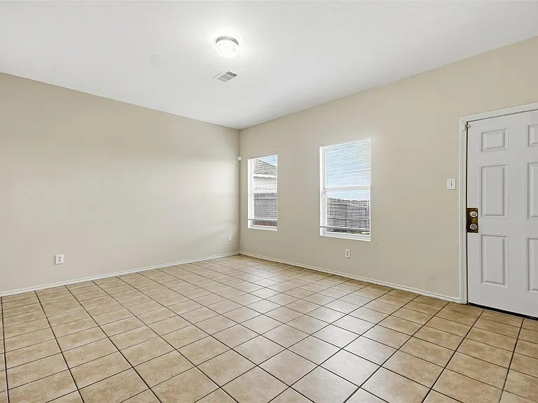 14511 Long Meadow Dr — Photo 11
