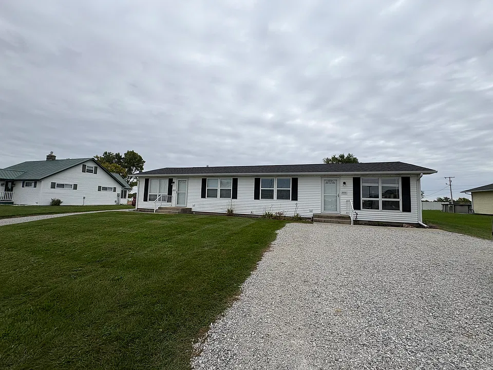 304 S Syracuse Webster Rd #2
