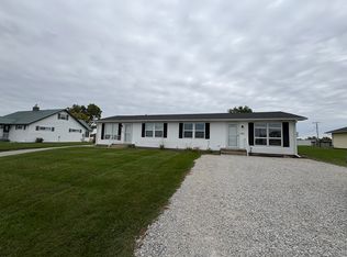 304 S Syracuse Webster Rd #2, Syracuse, IN 46567