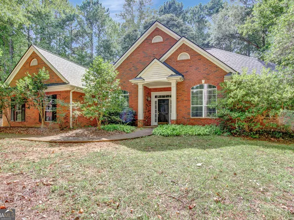 165 Jefferson Woods Dr, Peachtree City, GA 30269