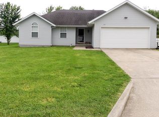 101 Fall Creek Rd, Willard, MO 65781
