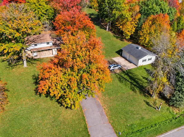 10814 Pioneer Dr SE, Milaca, MN 56353