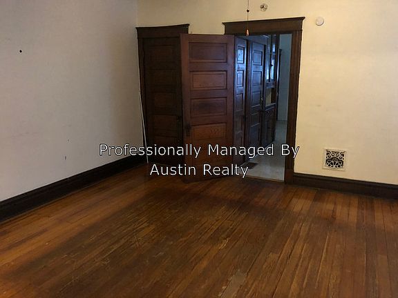 4th image of 3409 Osage St #2F