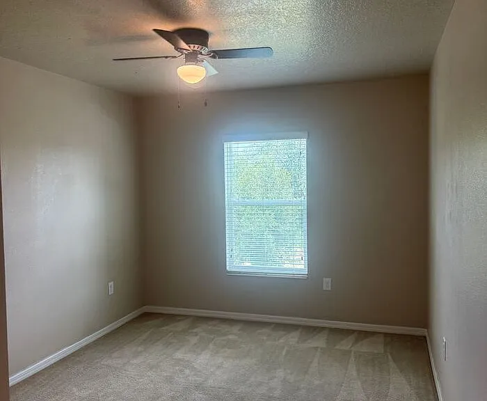 633 Ogelthorpe Dr — Photo 25