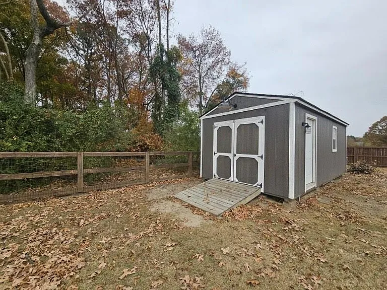 1505 Old Loganville Rd — Photo 40