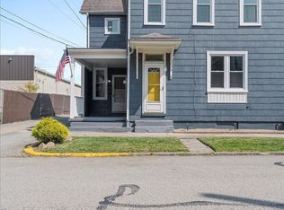 208 4th St, Freeport, PA 16229