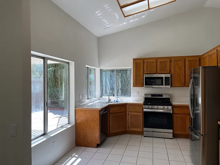 24341 Kentucky Derby Way — Photo 3