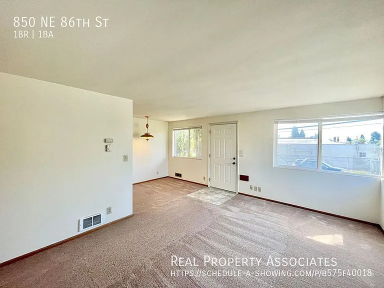850 NE 86th St — Photo 4