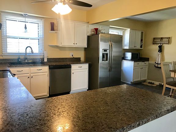 3rd image of 1137 Eppington Dr
