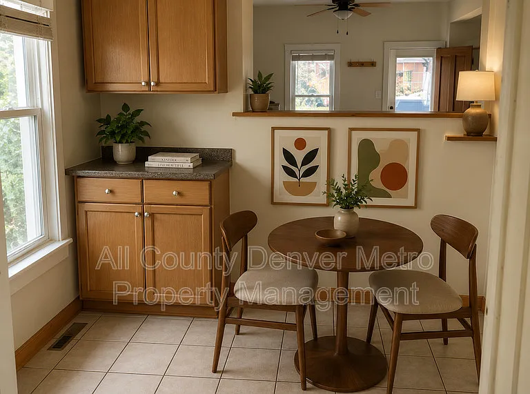 831 N Elati St — Photo 10