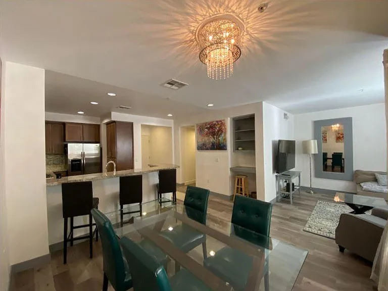21301 Erwin St #238 — Photo 25