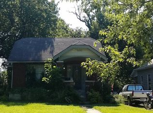 1900 N Douglas Ave, Springfield, MO 65803