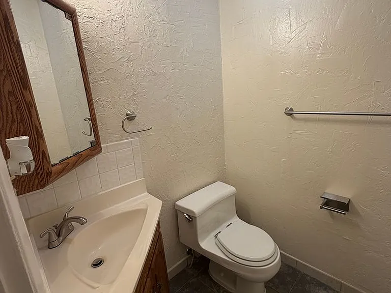 5003 Hall Ave — Photo 17