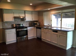 3113 Oak Hill Cv, Carrollton, TX 75007