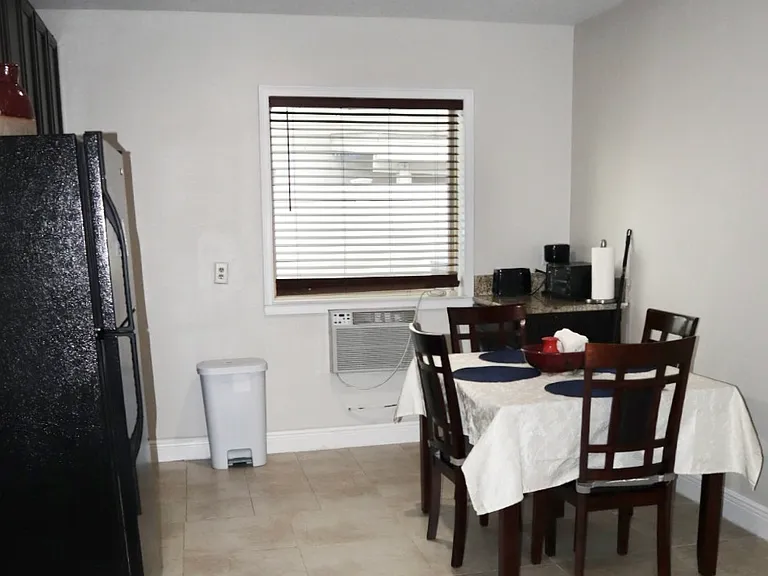 232 Satinwood Cir #1 — Photo 7