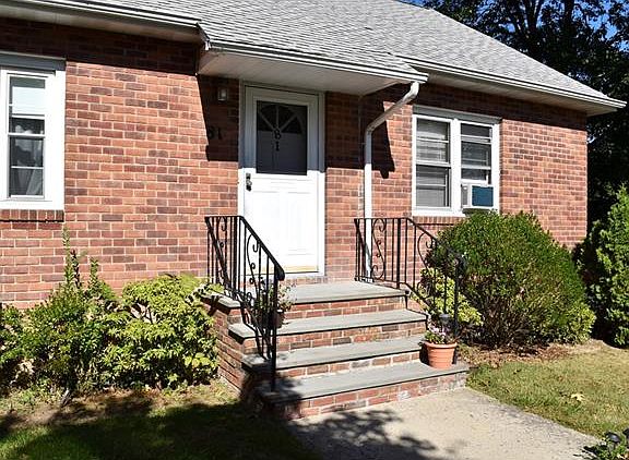 2nd image of 81 Mailler Ave