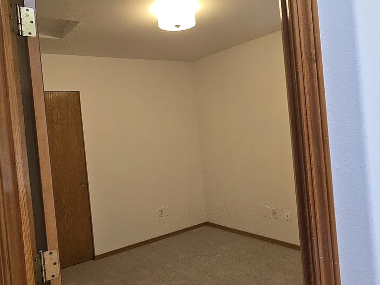 1st bedroom different angle