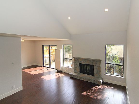4th image of 1088 Trevino Terrace